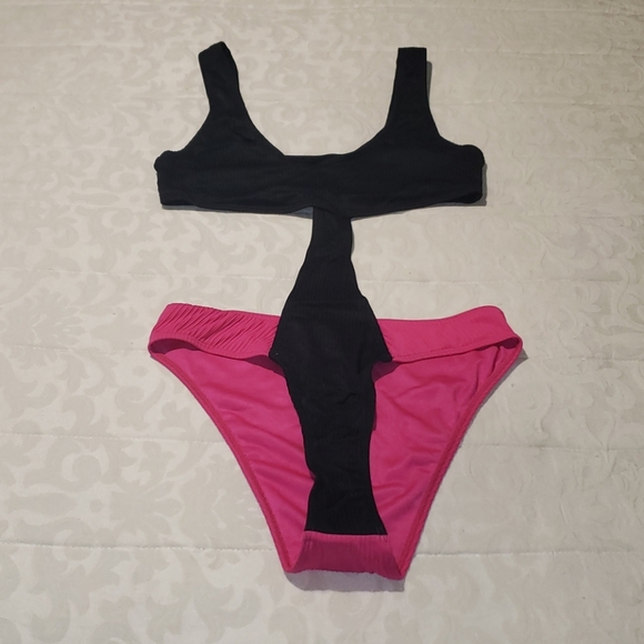 Brand New Swimsuit - Picture 3 of 5